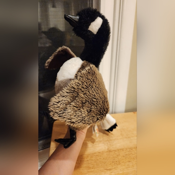 Folkmanis Canadian geese bird puppet - Picture 9 of 10